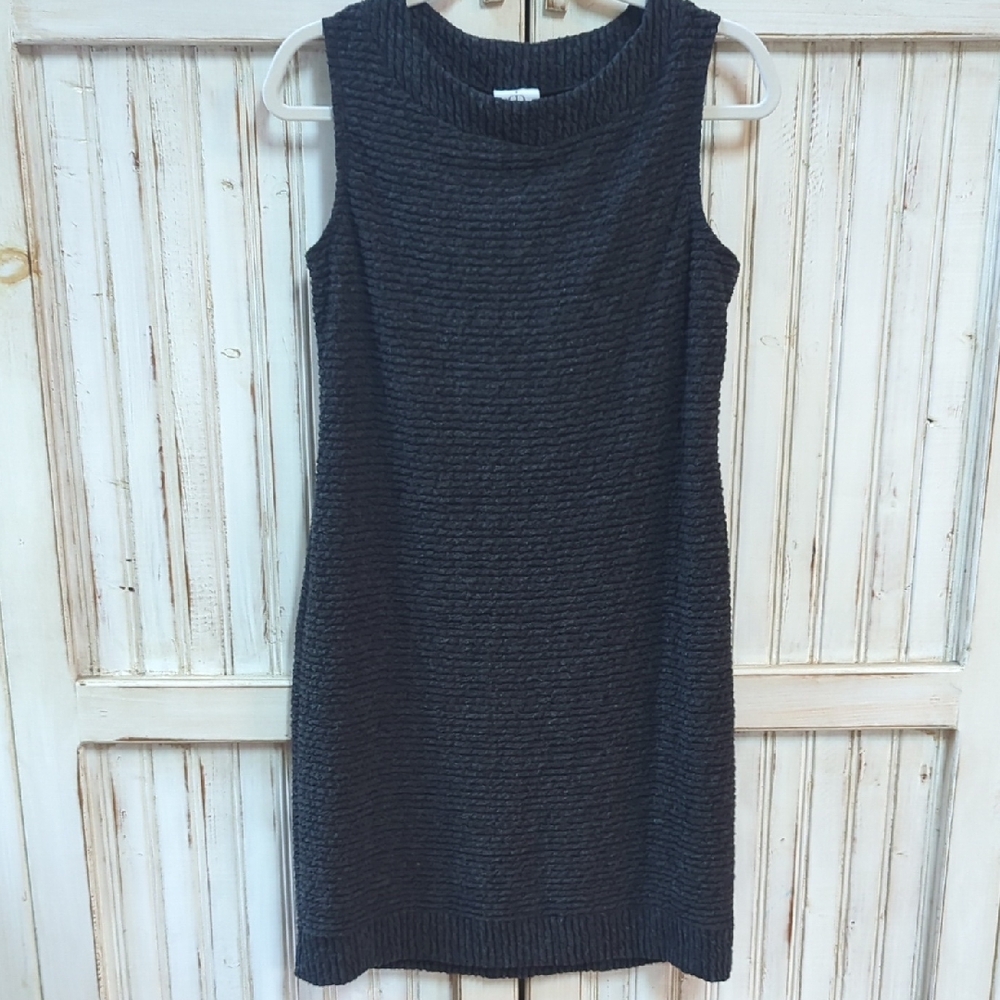 Papillon Blanc, Charcoal Gray Sleeveless Sweater Dress. Medium